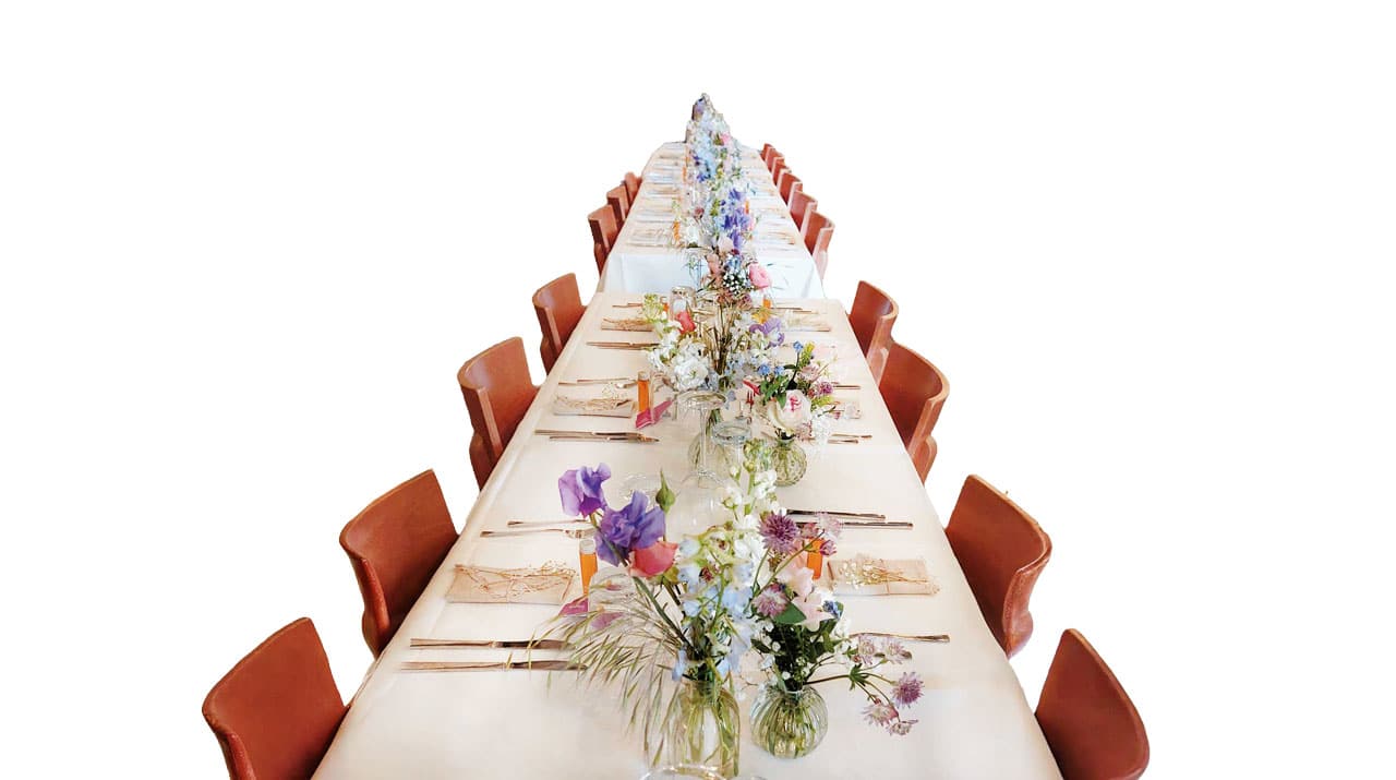 Hochzeitsfloristik Lüneburg – festlich gedeckte Tafel mit Tischdeko